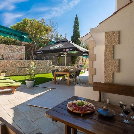 Villa Leoma With Heated Pool Marusici  エクステリア 写真