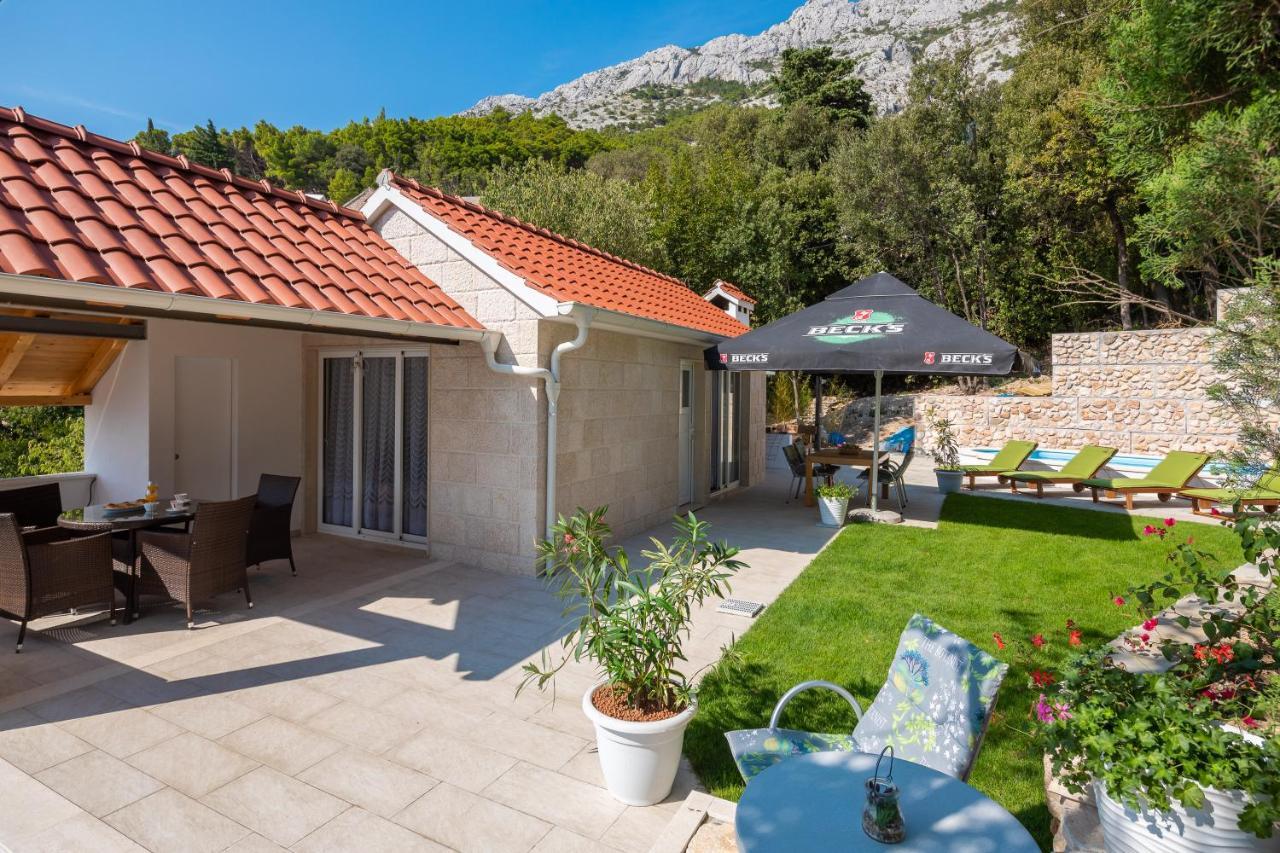 Villa Leoma With Heated Pool Marusici  エクステリア 写真