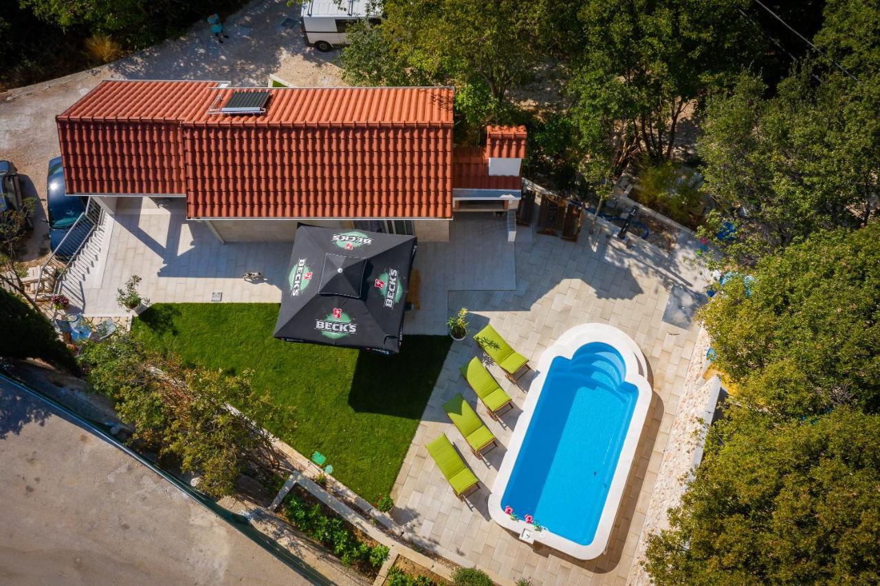 Villa Leoma With Heated Pool Marusici  エクステリア 写真